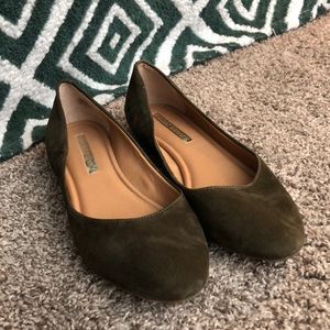 Audrey Brooke Green Flats